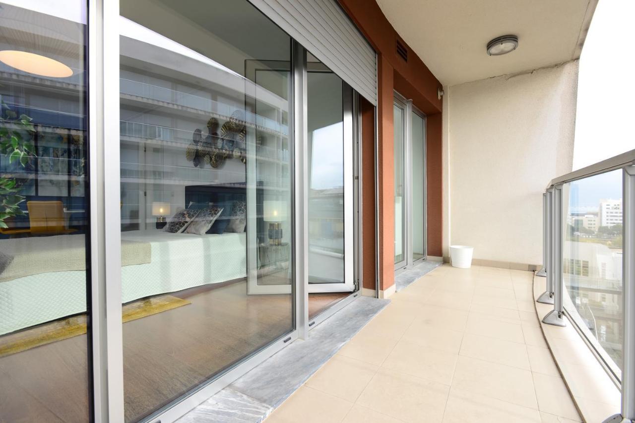 New Loft With Swimming Pool At Parque Das Nacoes! Lisboa Exteriér fotografie